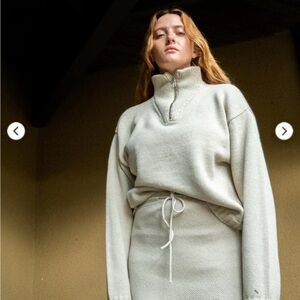 James Street Co. Moa Half-Zip Size Small